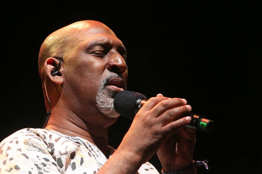 Bobby McFerrin v Brně rozezpíval celé Sono