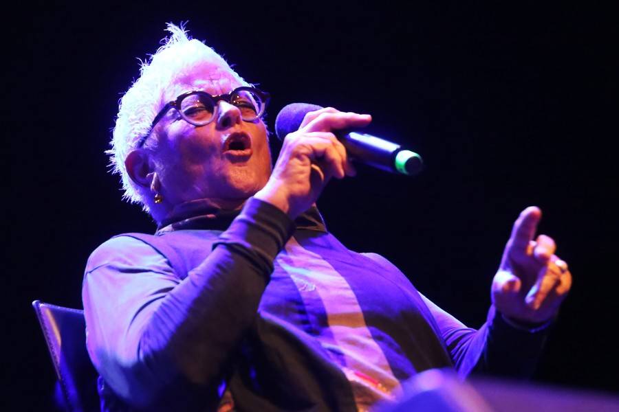 Bobby McFerrin v Brně rozezpíval celé Sono