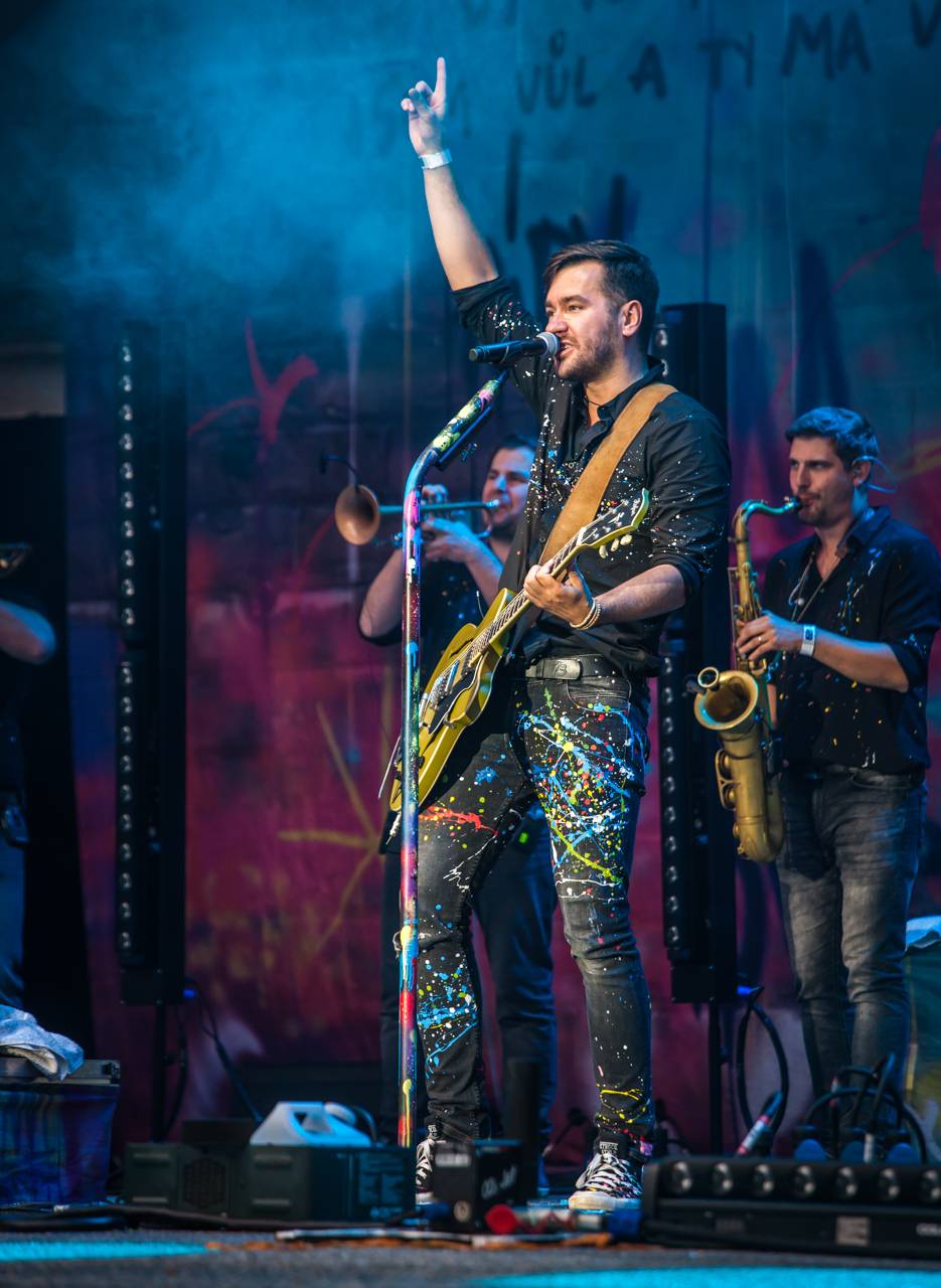 Plzeňský Majáles zlobily rozmary počasí, Kryštof přivezl malý Strahov, zahráli i Mirai nebo Marek Ztracený