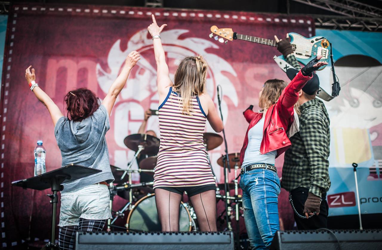 Plzeňský Majáles zlobily rozmary počasí, Kryštof přivezl malý Strahov, zahráli i Mirai nebo Marek Ztracený