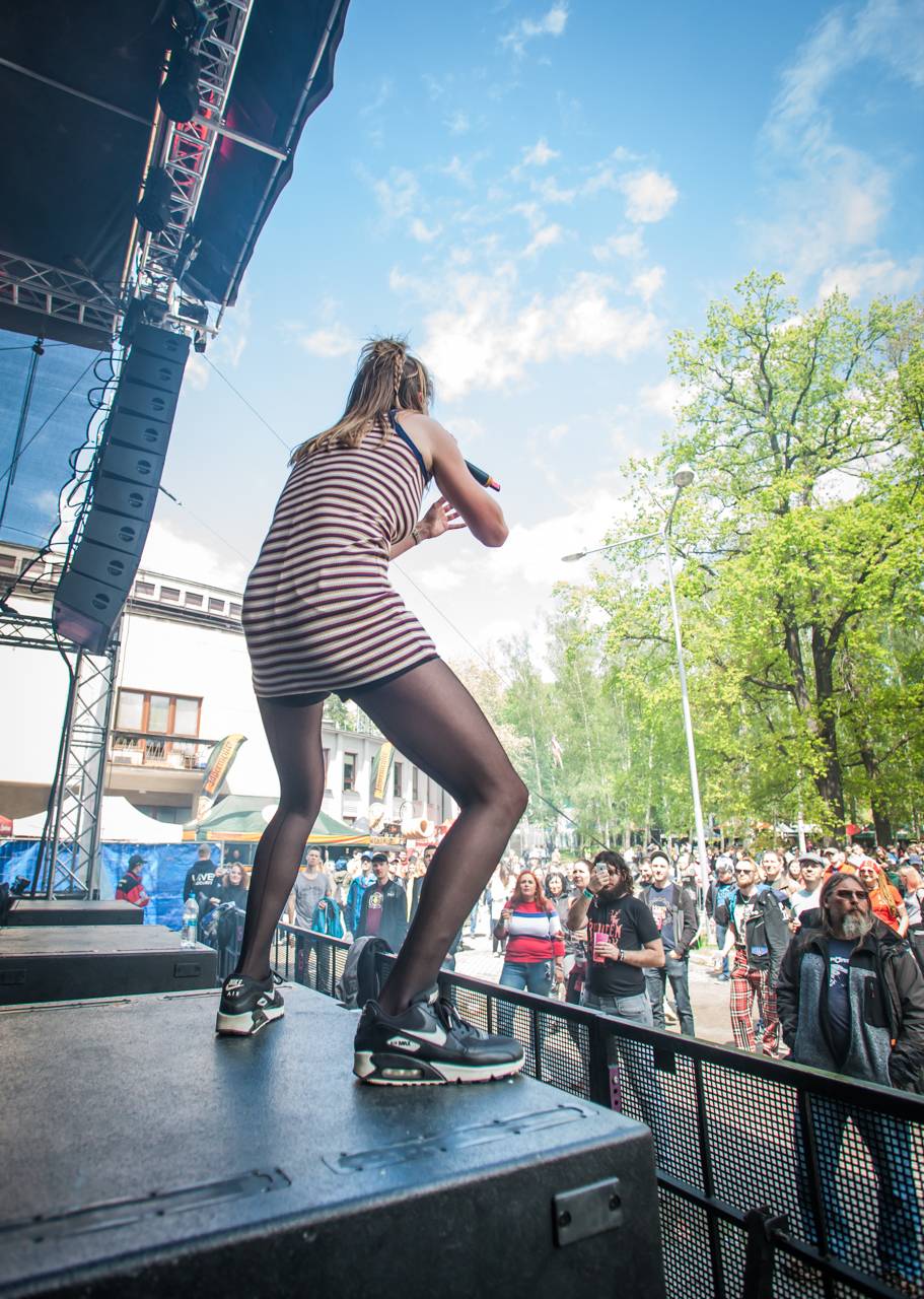 Plzeňský Majáles zlobily rozmary počasí, Kryštof přivezl malý Strahov, zahráli i Mirai nebo Marek Ztracený