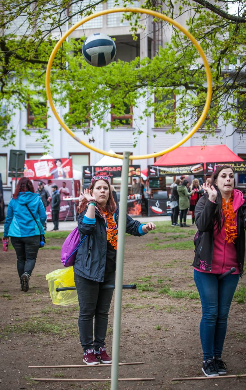 Plzeňský Majáles zlobily rozmary počasí, Kryštof přivezl malý Strahov, zahráli i Mirai nebo Marek Ztracený