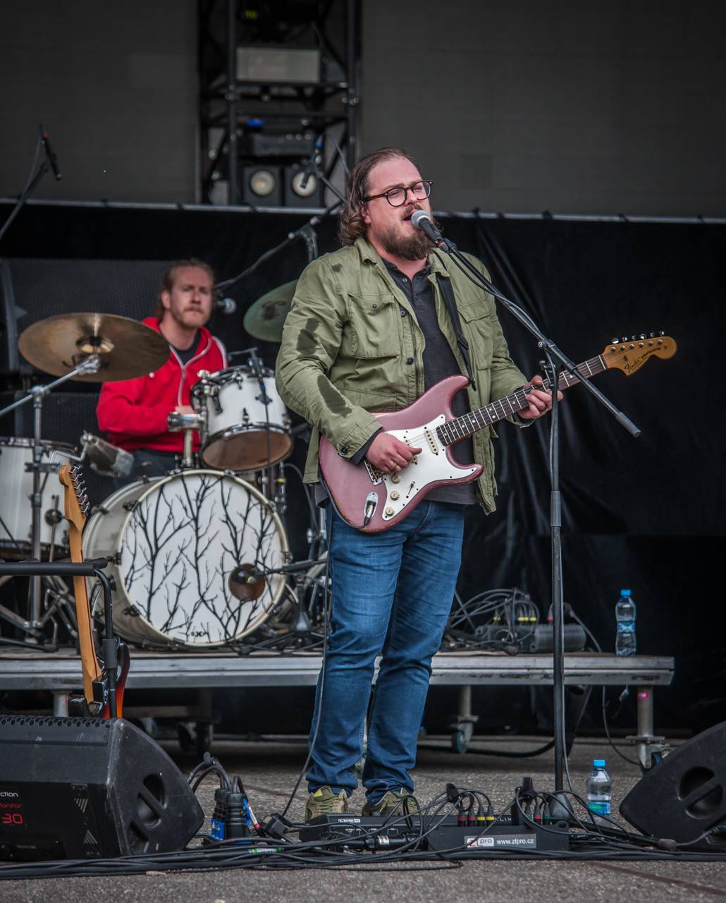 Plzeňský Majáles zlobily rozmary počasí, Kryštof přivezl malý Strahov, zahráli i Mirai nebo Marek Ztracený