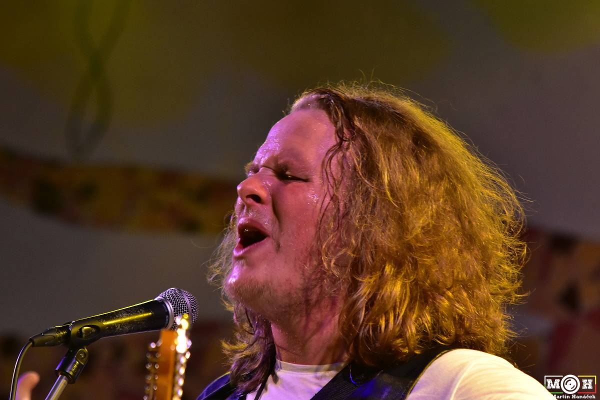 Rockové narozeniny v plzeňské Buena Vistě: Alice, Electric Therapy a Cox&Vox