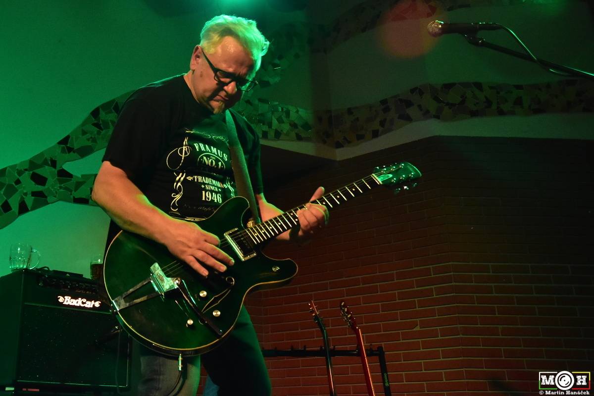 Rockové narozeniny v plzeňské Buena Vistě: Alice, Electric Therapy a Cox&Vox