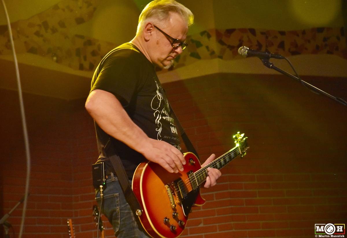 Rockové narozeniny v plzeňské Buena Vistě: Alice, Electric Therapy a Cox&Vox