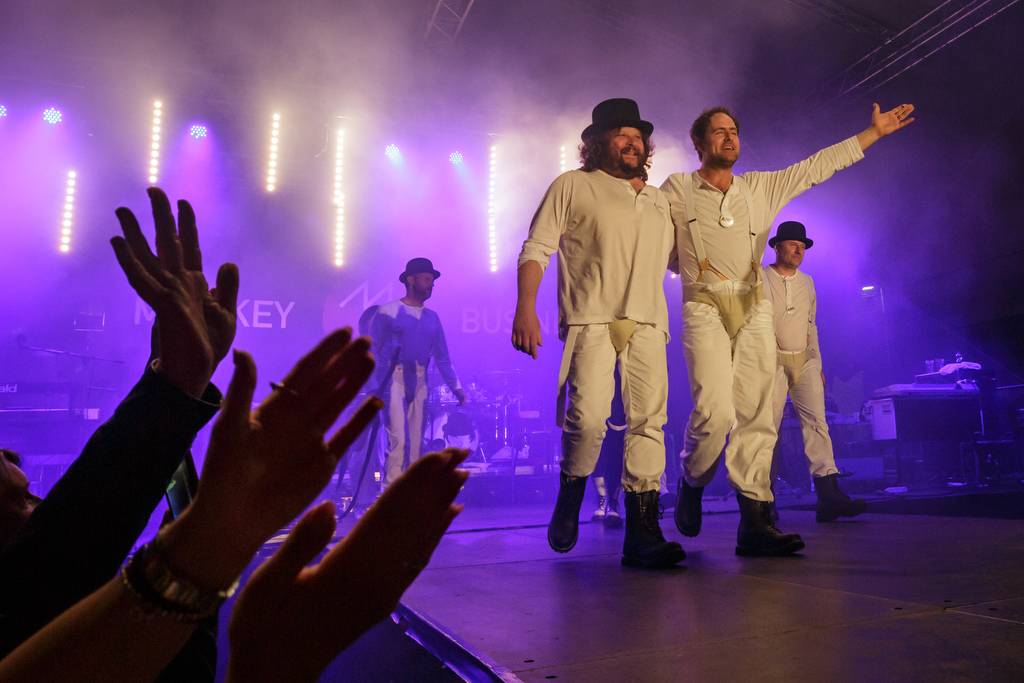 Monkey Business po roce znovu roztančili Žluté lázně