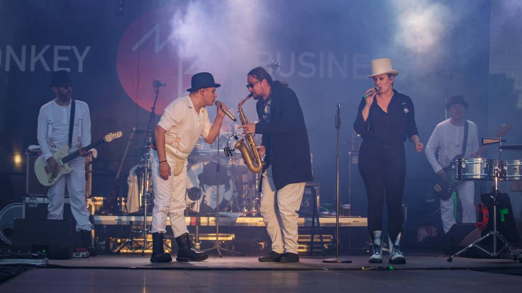 Monkey Business po roce znovu roztančili Žluté lázně