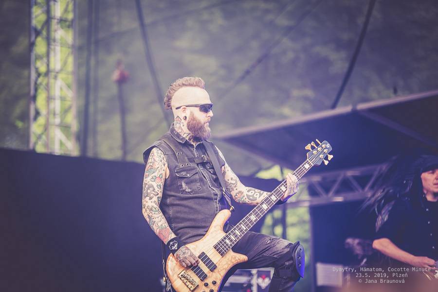 Dymytry zavítali S nadějí do Plzně. Na monstrózním open airu vystoupili také Cocotte Minute a němečtí Hämatom