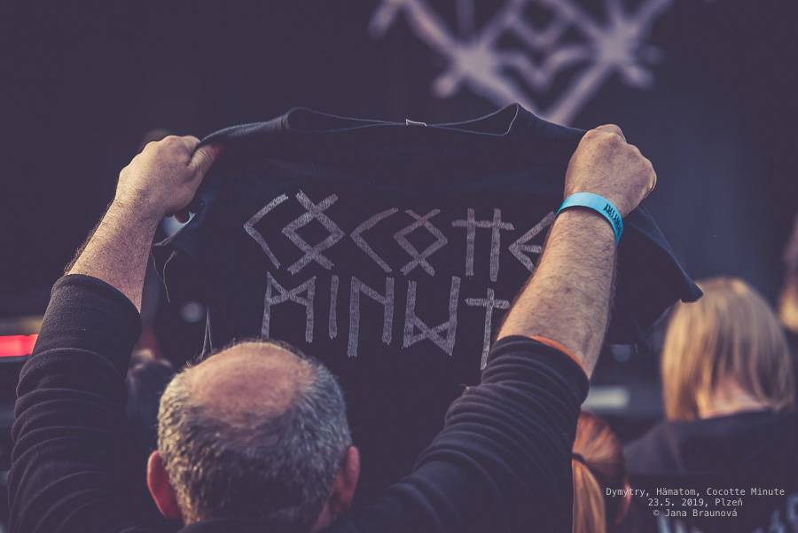 Dymytry zavítali S nadějí do Plzně. Na monstrózním open airu vystoupili také Cocotte Minute a němečtí Hämatom