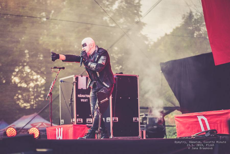 Dymytry zavítali S nadějí do Plzně. Na monstrózním open airu vystoupili také Cocotte Minute a němečtí Hämatom