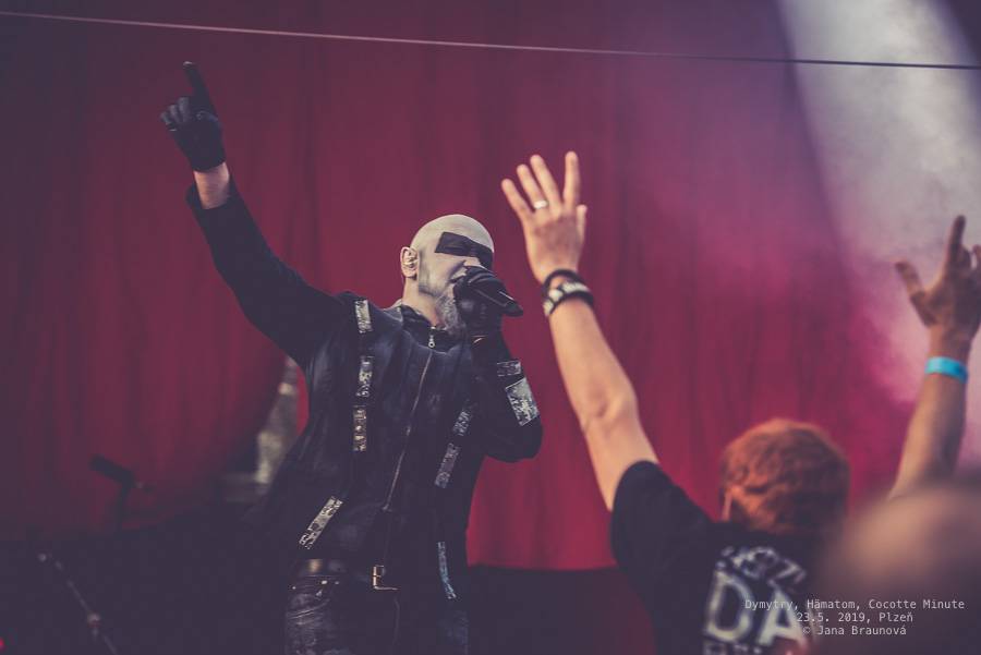 Dymytry zavítali S nadějí do Plzně. Na monstrózním open airu vystoupili také Cocotte Minute a němečtí Hämatom
