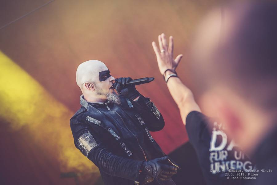 Dymytry zavítali S nadějí do Plzně. Na monstrózním open airu vystoupili také Cocotte Minute a němečtí Hämatom