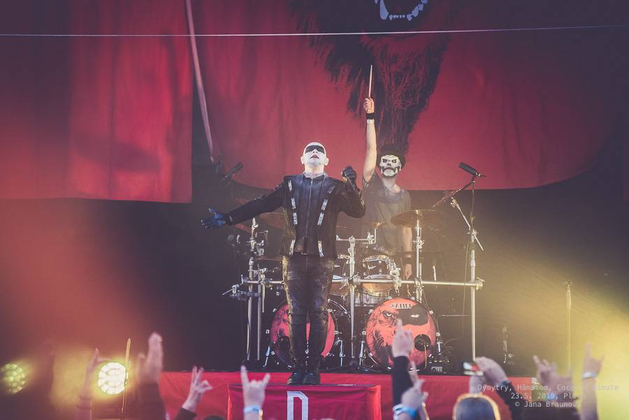 Dymytry zavítali S nadějí do Plzně. Na monstrózním open airu vystoupili také Cocotte Minute a němečtí Hämatom