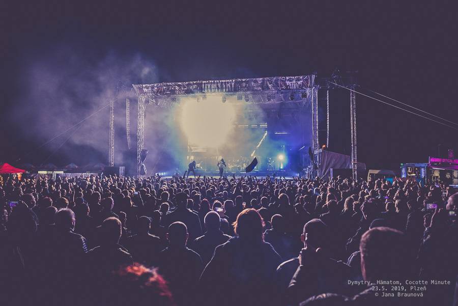 Dymytry zavítali S nadějí do Plzně. Na monstrózním open airu vystoupili také Cocotte Minute a němečtí Hämatom