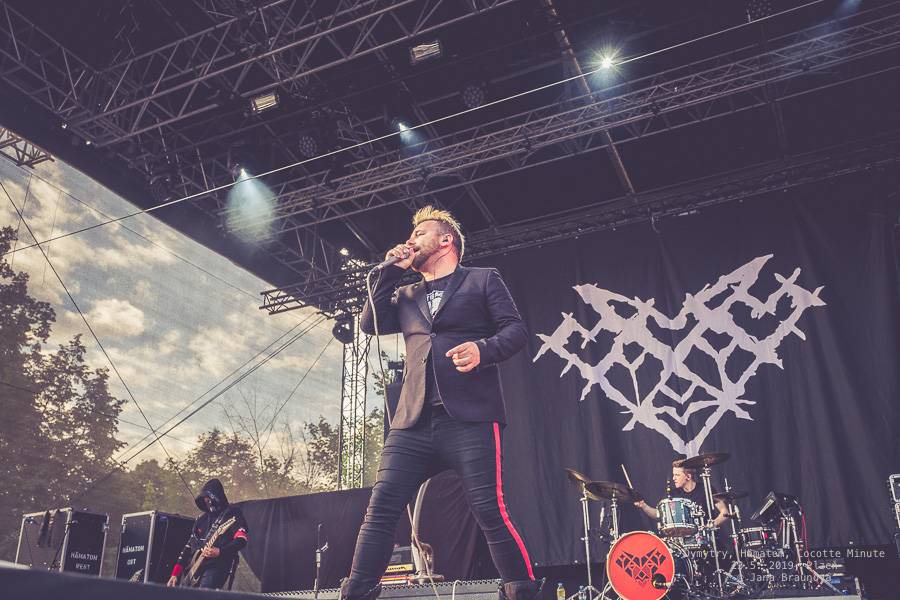 Dymytry zavítali S nadějí do Plzně. Na monstrózním open airu vystoupili také Cocotte Minute a němečtí Hämatom