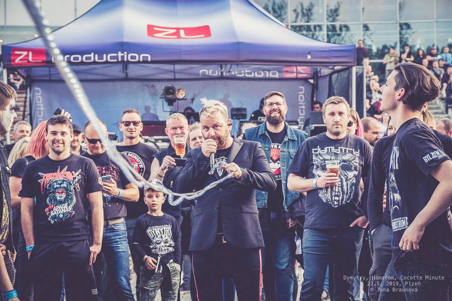 Dymytry zavítali S nadějí do Plzně. Na monstrózním open airu vystoupili také Cocotte Minute a němečtí Hämatom