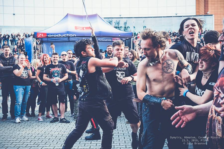 Dymytry zavítali S nadějí do Plzně. Na monstrózním open airu vystoupili také Cocotte Minute a němečtí Hämatom