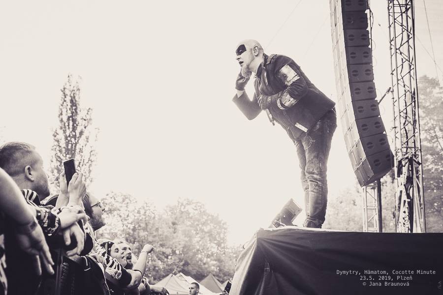 Dymytry zavítali S nadějí do Plzně. Na monstrózním open airu vystoupili také Cocotte Minute a němečtí Hämatom