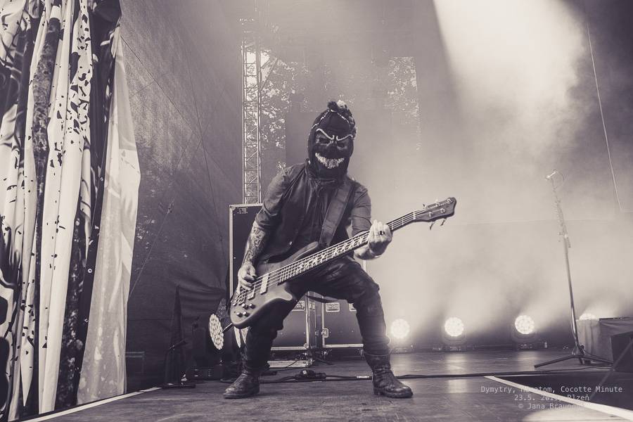 Dymytry zavítali S nadějí do Plzně. Na monstrózním open airu vystoupili také Cocotte Minute a němečtí Hämatom