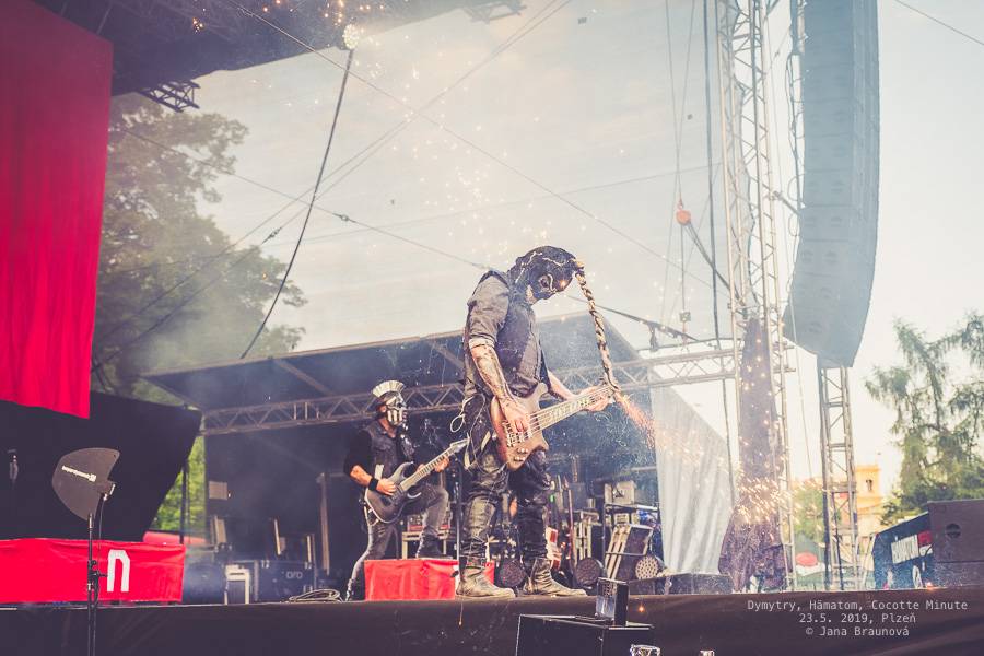 Dymytry zavítali S nadějí do Plzně. Na monstrózním open airu vystoupili také Cocotte Minute a němečtí Hämatom