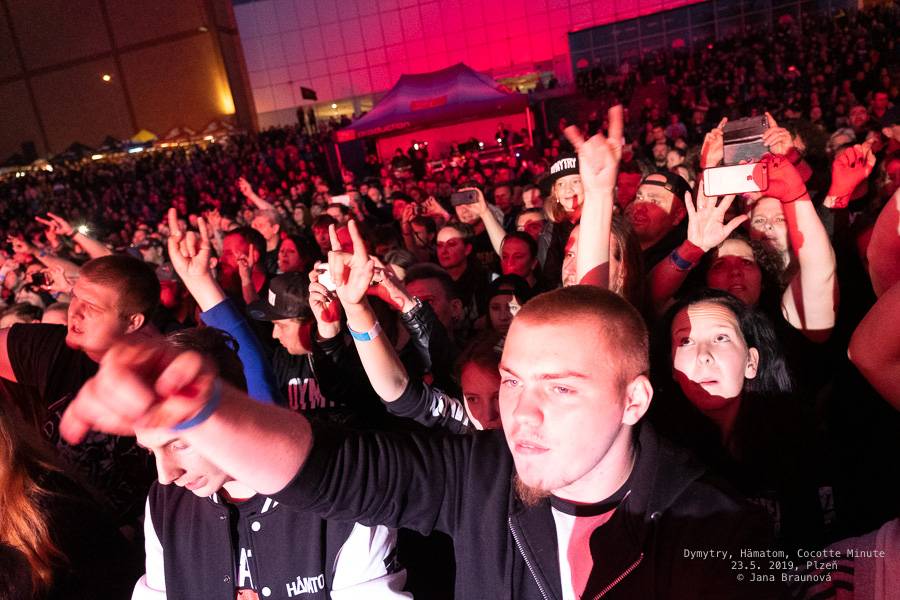 Dymytry zavítali S nadějí do Plzně. Na monstrózním open airu vystoupili také Cocotte Minute a němečtí Hämatom
