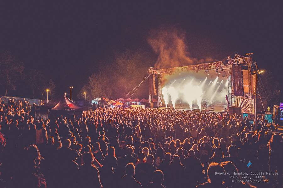 Dymytry zavítali S nadějí do Plzně. Na monstrózním open airu vystoupili také Cocotte Minute a němečtí Hämatom