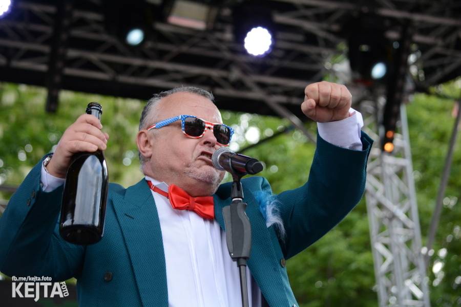 Tři sestry završili narozeninové oslavy na Braníku. Zahráli také Doctor P.P. nebo E!E