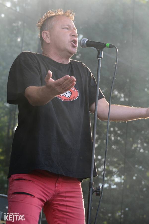 Tři sestry završili narozeninové oslavy na Braníku. Zahráli také Doctor P.P. nebo E!E