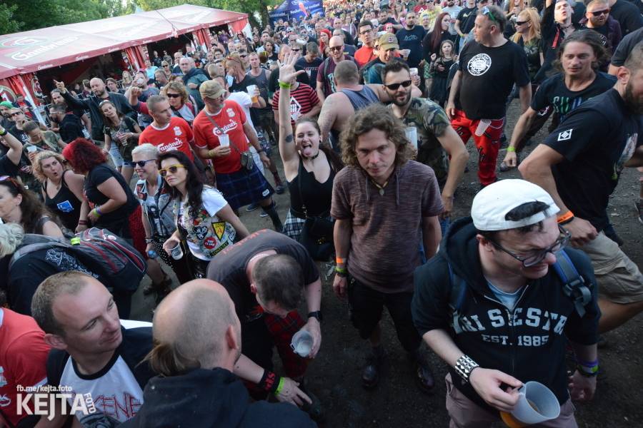 Tři sestry završili narozeninové oslavy na Braníku. Zahráli také Doctor P.P. nebo E!E