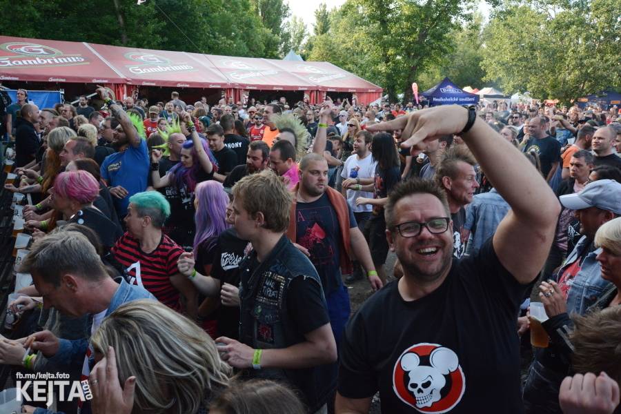 Tři sestry završili narozeninové oslavy na Braníku. Zahráli také Doctor P.P. nebo E!E