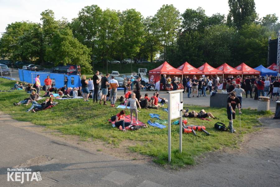 Tři sestry završili narozeninové oslavy na Braníku. Zahráli také Doctor P.P. nebo E!E