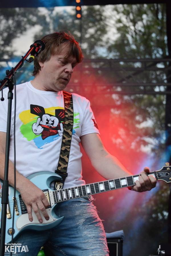 Tři sestry završili narozeninové oslavy na Braníku. Zahráli také Doctor P.P. nebo E!E