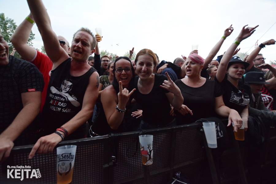 Tři sestry završili narozeninové oslavy na Braníku. Zahráli také Doctor P.P. nebo E!E