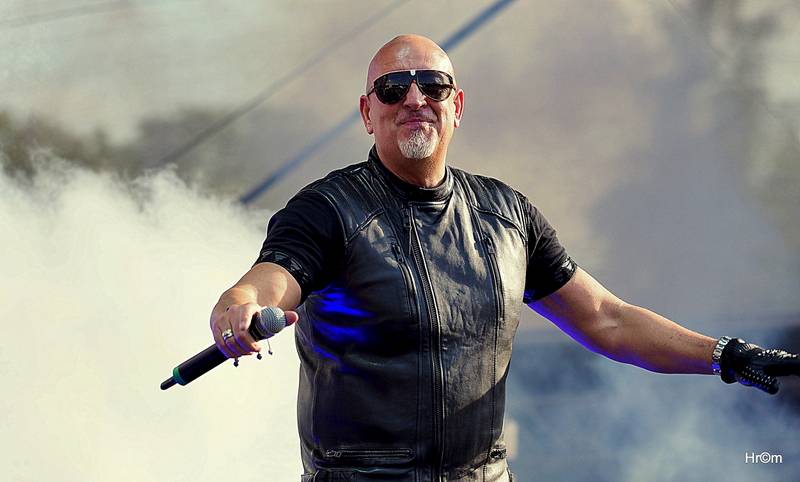 90s Explosion v Praze: Výstaviště se změnilo v diskotéku devadesátých let. Vystoupili Ace Of Base nebo Twenty 4 Seven 