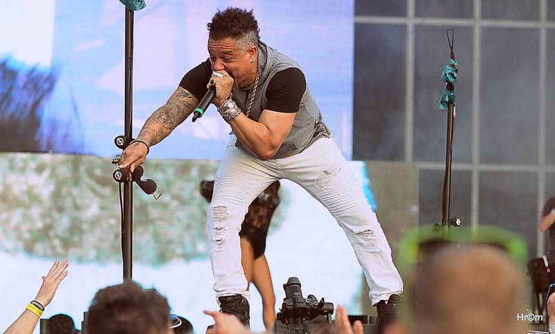 90s Explosion v Praze: Výstaviště se změnilo v diskotéku devadesátých let. Vystoupili Ace Of Base nebo Twenty 4 Seven 