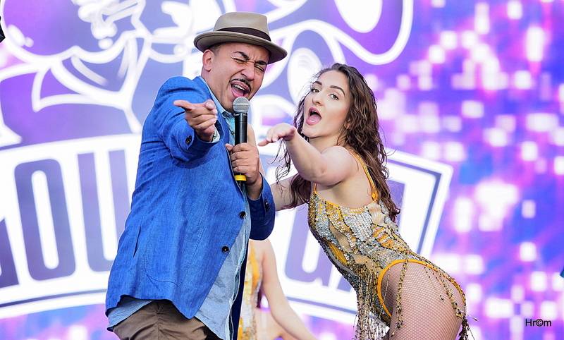 90s Explosion v Praze: Výstaviště se změnilo v diskotéku devadesátých let. Vystoupili Ace Of Base nebo Twenty 4 Seven 