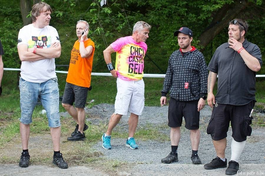 Tři sestry slavili 34 let. Punkovou jízdu na Braníku s nimi rozjeli Plexis, SPS nebo Cock Sparrer
