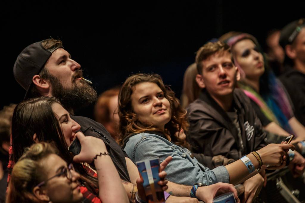 Rockový slunovrat rozpálil Řevnice. V první den vystoupili Gaia Mesiah, Prago Union i Sto zvířat