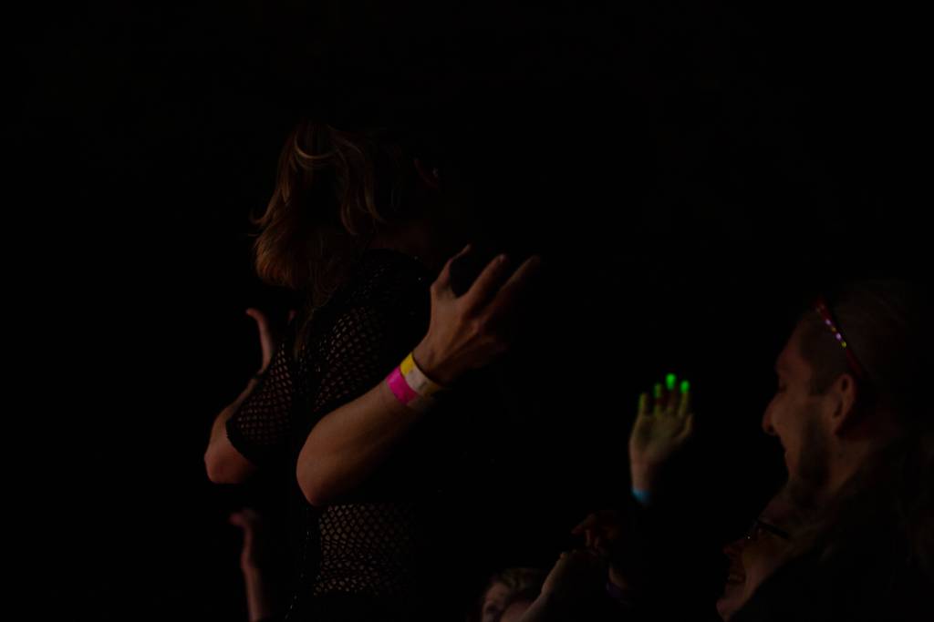 Rockový slunovrat rozpálil Řevnice. V první den vystoupili Gaia Mesiah, Prago Union i Sto zvířat