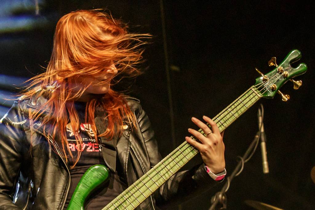 Rockový slunovrat rozpálil Řevnice. V první den vystoupili Gaia Mesiah, Prago Union i Sto zvířat