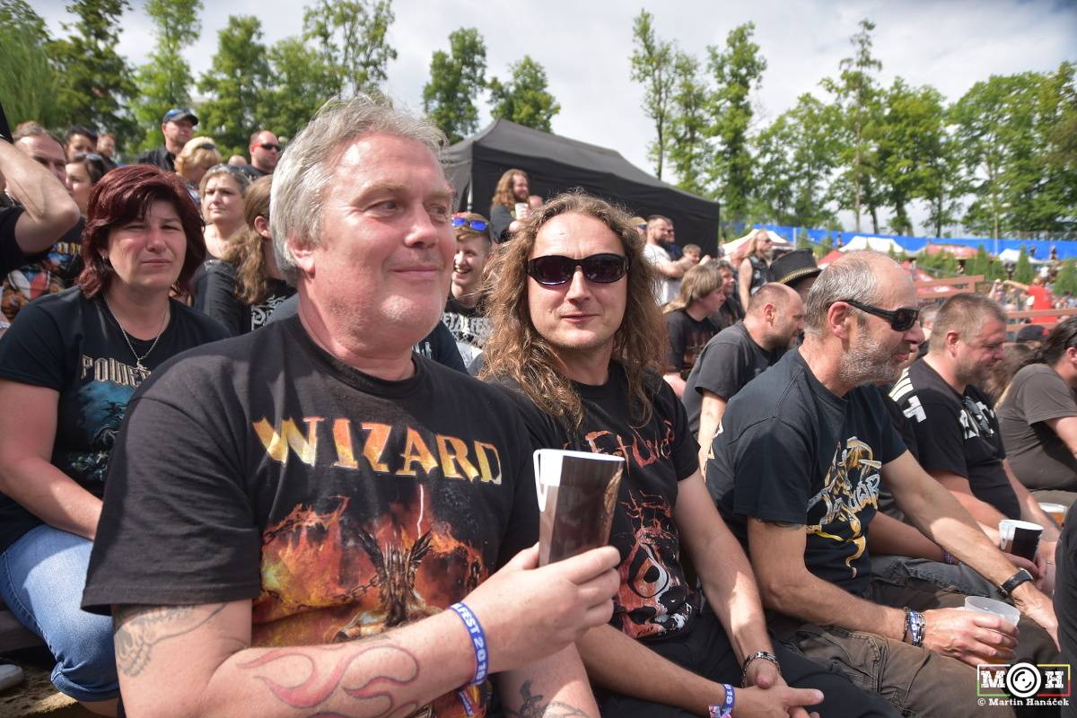 Metalisté dorazili do Plzně. Hvězdami prvního dne Metalfestu byli Powerwolf nebo Hammerfall