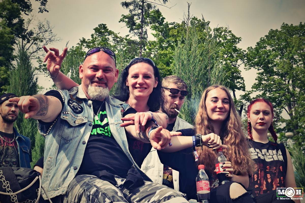 Metalisté dorazili do Plzně. Hvězdami prvního dne Metalfestu byli Powerwolf nebo Hammerfall