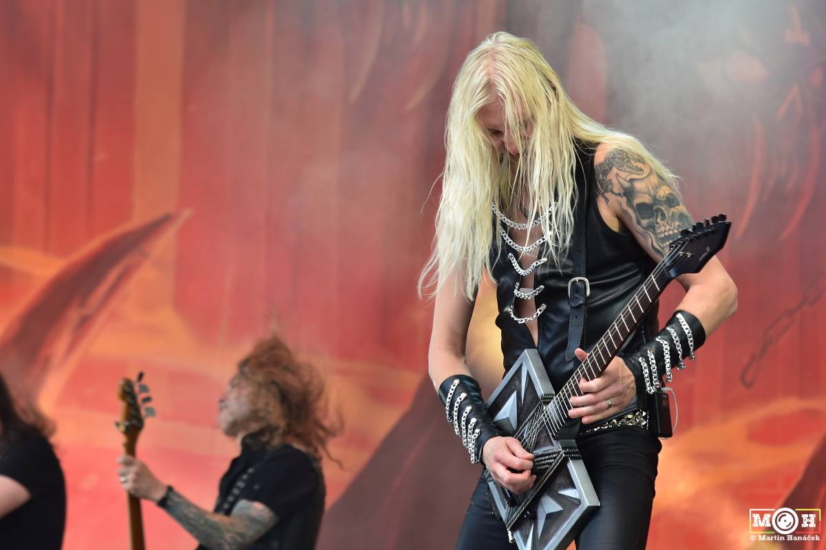Metalisté dorazili do Plzně. Hvězdami prvního dne Metalfestu byli Powerwolf nebo Hammerfall