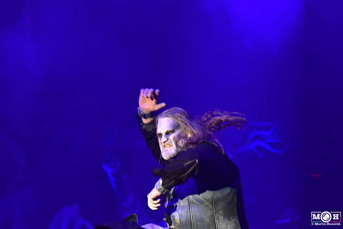 Metalisté dorazili do Plzně. Hvězdami prvního dne Metalfestu byli Powerwolf nebo Hammerfall