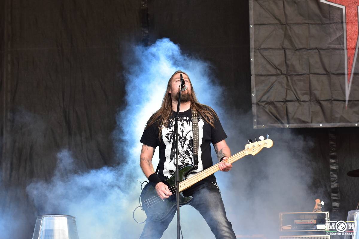 Metalisté dorazili do Plzně. Hvězdami prvního dne Metalfestu byli Powerwolf nebo Hammerfall