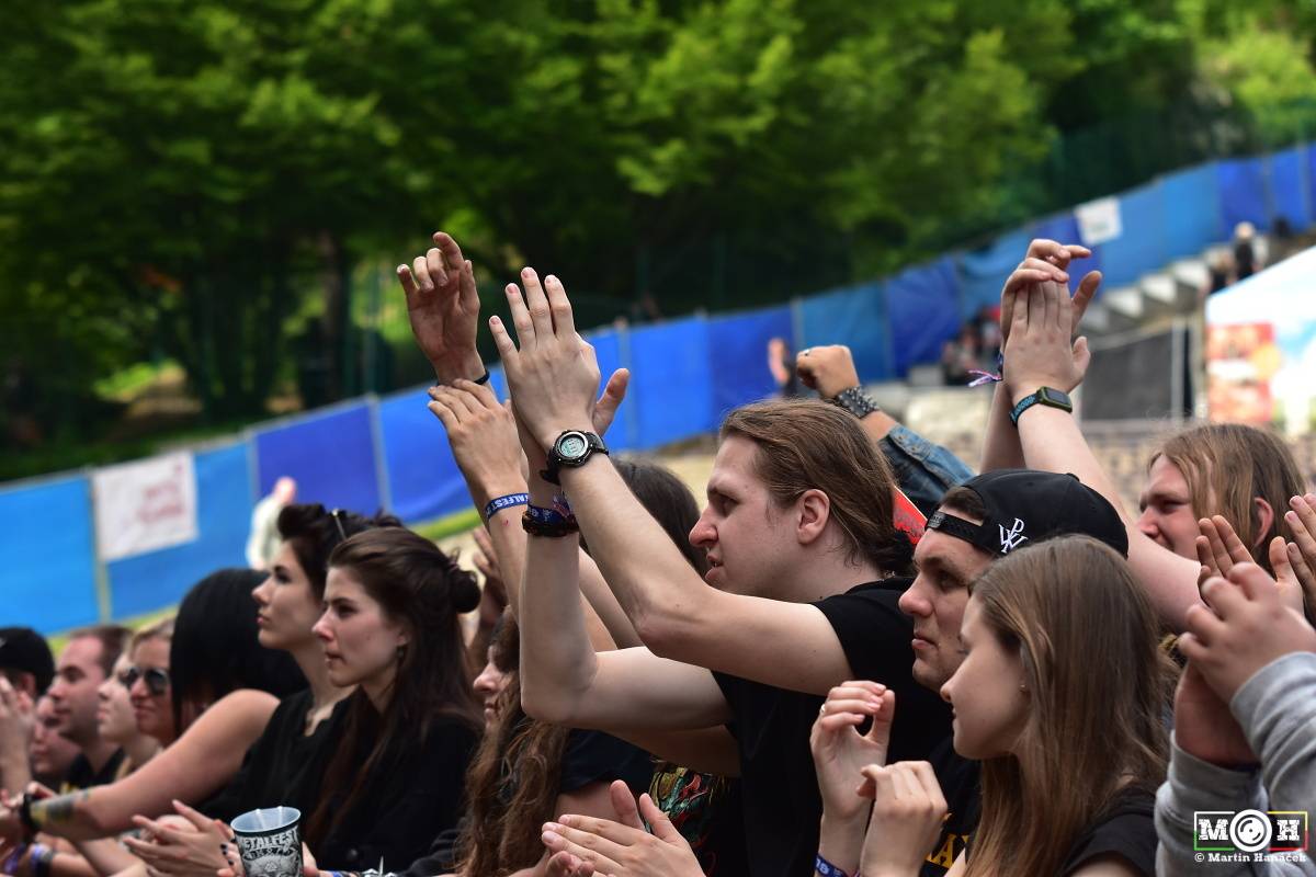 Metalisté dorazili do Plzně. Hvězdami prvního dne Metalfestu byli Powerwolf nebo Hammerfall