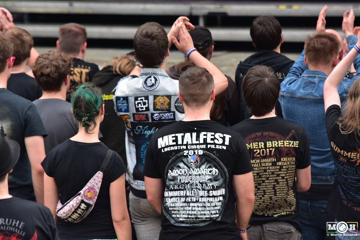 Metalisté dorazili do Plzně. Hvězdami prvního dne Metalfestu byli Powerwolf nebo Hammerfall