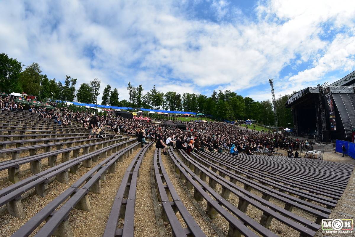 Metalisté dorazili do Plzně. Hvězdami prvního dne Metalfestu byli Powerwolf nebo Hammerfall