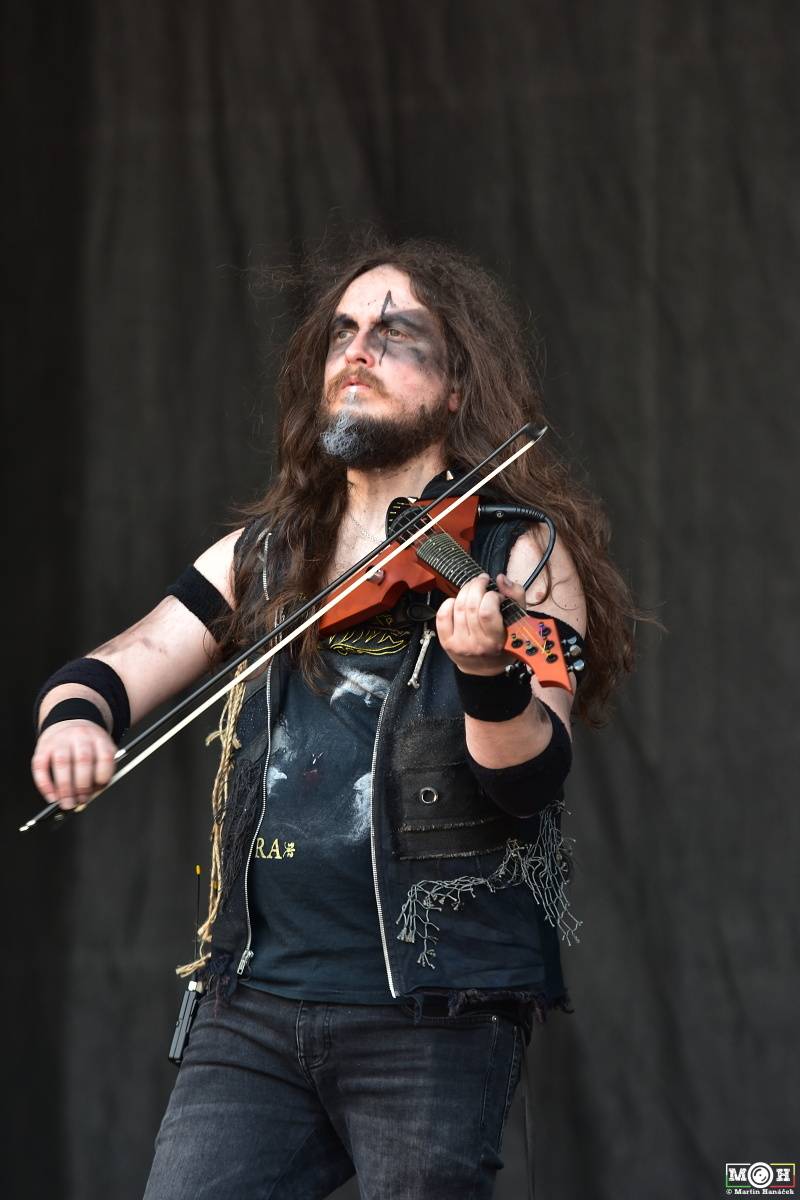 Druhý den Metalfestu v Plzni: Amon Amarth odpálili ohně, vystoupili i Stratovarius nebo Imminence